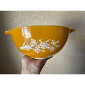 Pyrex butterfly gold side handles mixing bowl 442  kitchen vintage decor 1.5 lit